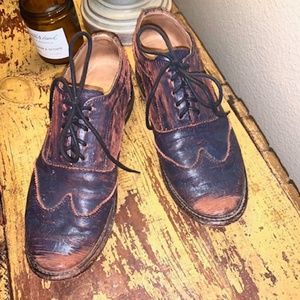 Bed Stu Lita Leather Wing Tip Lace-up Oxfords